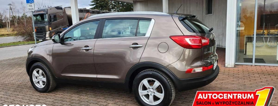 Kia Sportage cena 39800 przebieg: 197000, rok produkcji 2011 z Łabiszyn małe 742